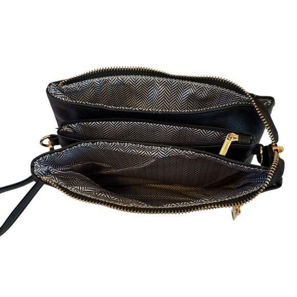 Elegant Black Wristlet Clutch W/ Gold Toned Hardware. - Picture 6 of 8